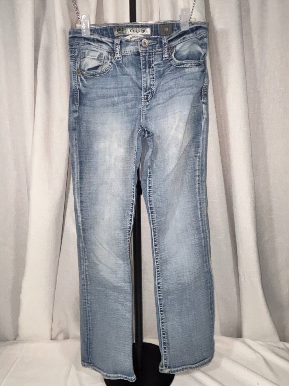 BKE Conner Bootcut Light Wash Jeans Size 14